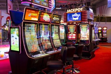 menang77 mobile app interface showing live dealer tables and account dashboard